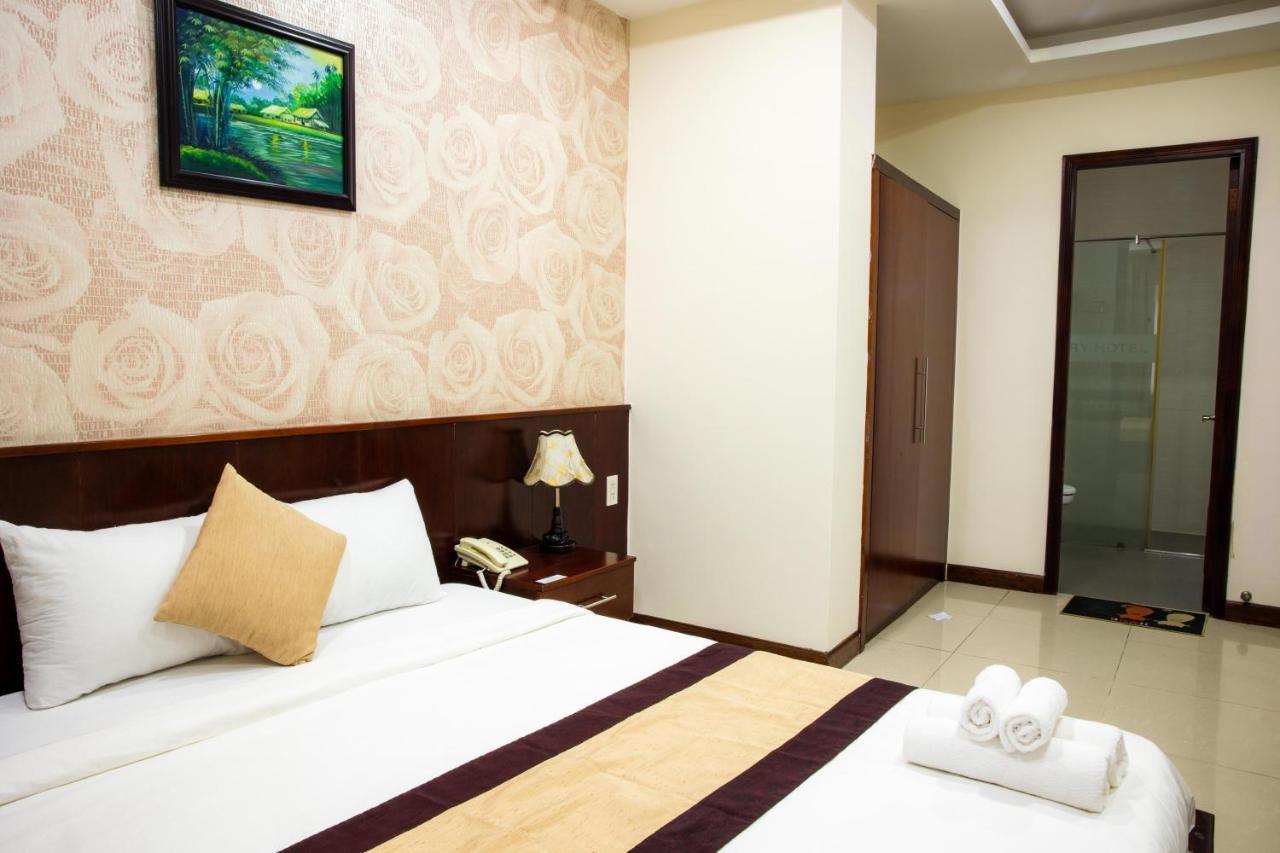 Luxury Hotel Hau Giang ホーチミン市 エクステリア 写真